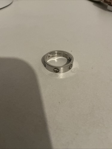 Beautiful ladies ring size - ladies, m