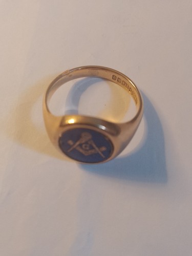 9ct yellow gold reversible - yellow,