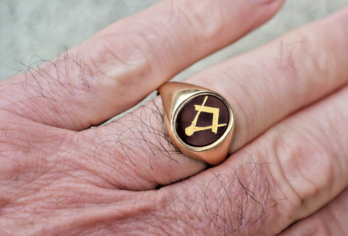 9ct gold masonic ring - 9ct,